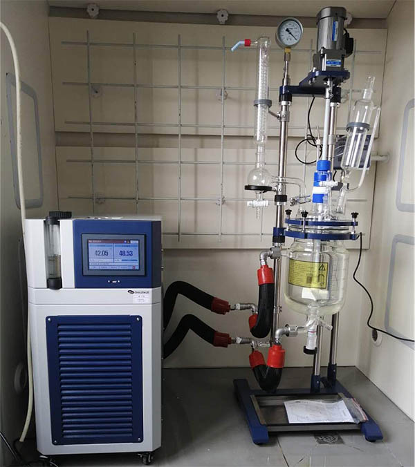 實驗室全密閉冷熱循環機